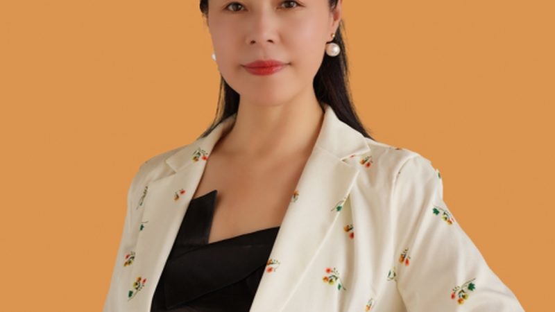 以下是一个宣传片拍摄报价明细表的示例：